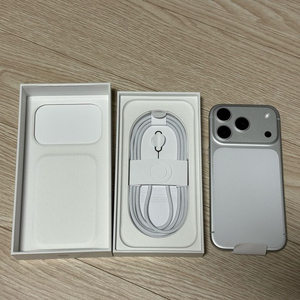 아이폰17 프로 1tb 리퍼 팝니다