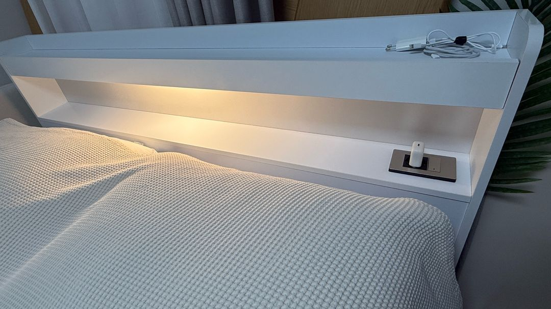 침대 퀸 Q 매트리스 프레임 알파침대 수납 LED 조명--3