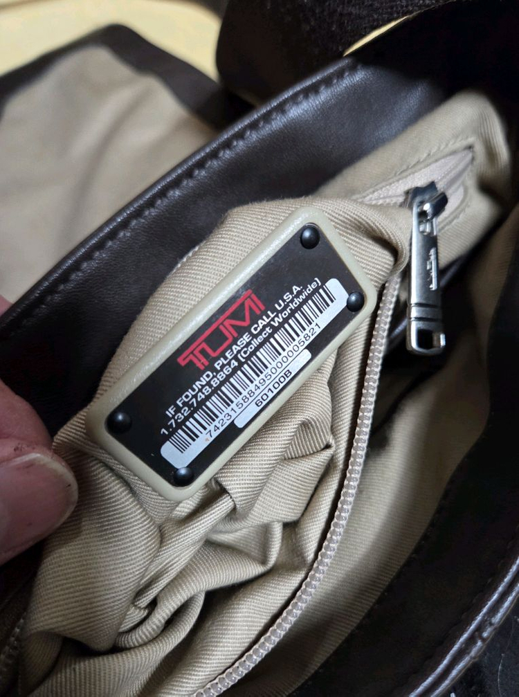 투미 정품 알파브라보 크로스바디 레더--6