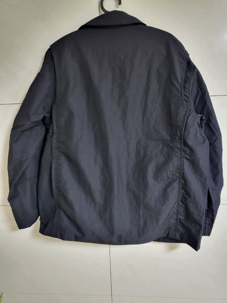 이쎄 플리츠자켓 m-> 100-105--2