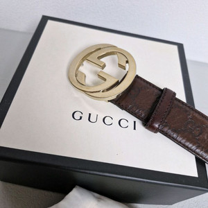 구찌 인터로킹 금장 벨트 정품입니다