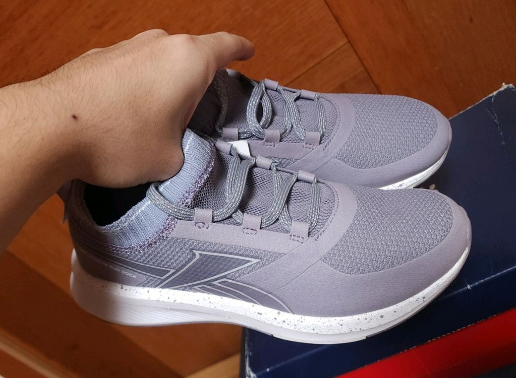 리복 운동화 새상품 240 245 250 런닝화 나이키--2