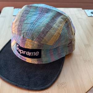 슈프림 캠프캡 새제품