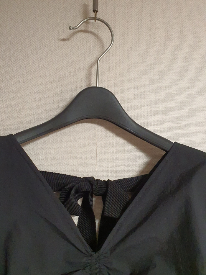 오브제 obzee 리본 디테일 셔링 블라우스 44 사이즈--4