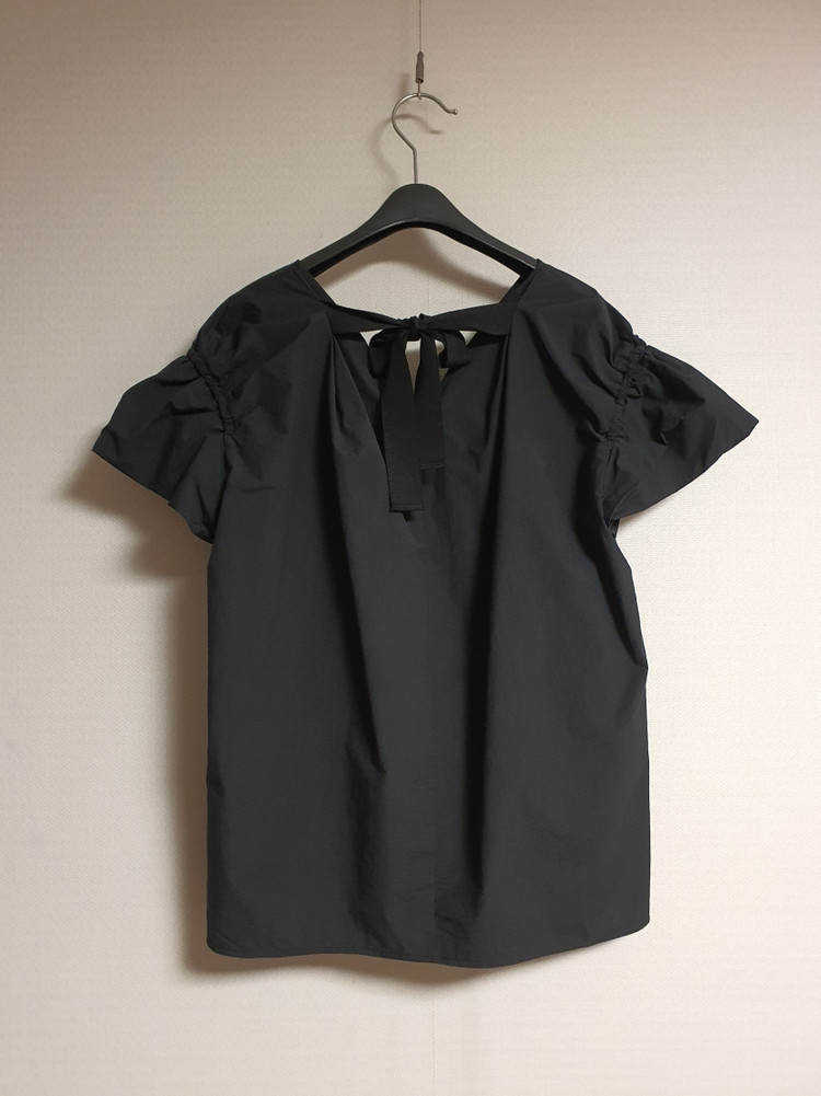 오브제 obzee 리본 디테일 셔링 블라우스 44 사이즈--6