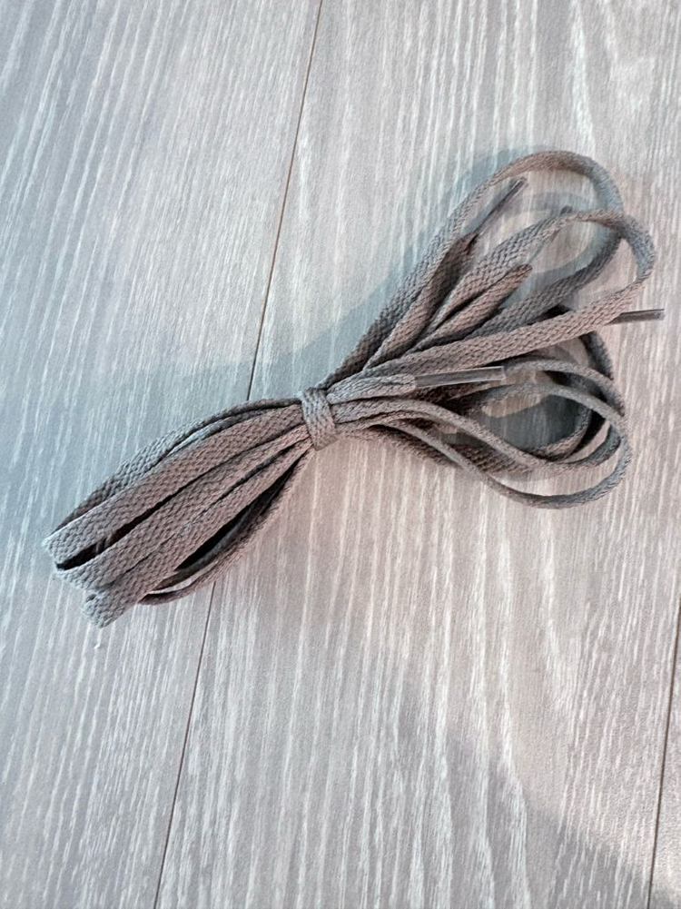 (마지막가격)아디다스 여성 핸드볼스페지알 브라운색상. 225--5