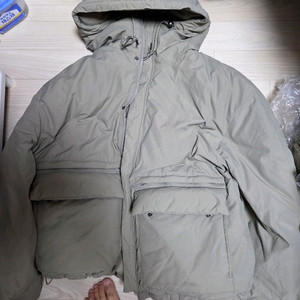 프리즘웍스 정품 후드 구스 헤비 카키 패딩 100사이즈