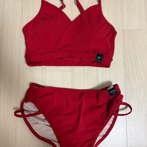 폴핏폴웨어 카민홀리데이 레드s