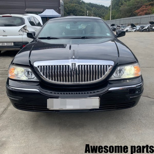 [ 링컨 타운카 ] 실내 or 전장 및 외장 부품 판매 합니다