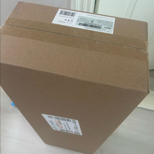 다이슨 싸이클론 스틱청소기 V8 새상품(운포) 팝니다 이미지