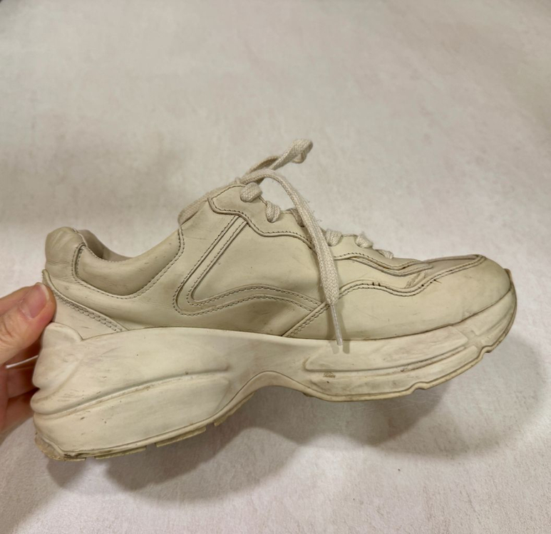 구찌 라이톤 여성 235--3