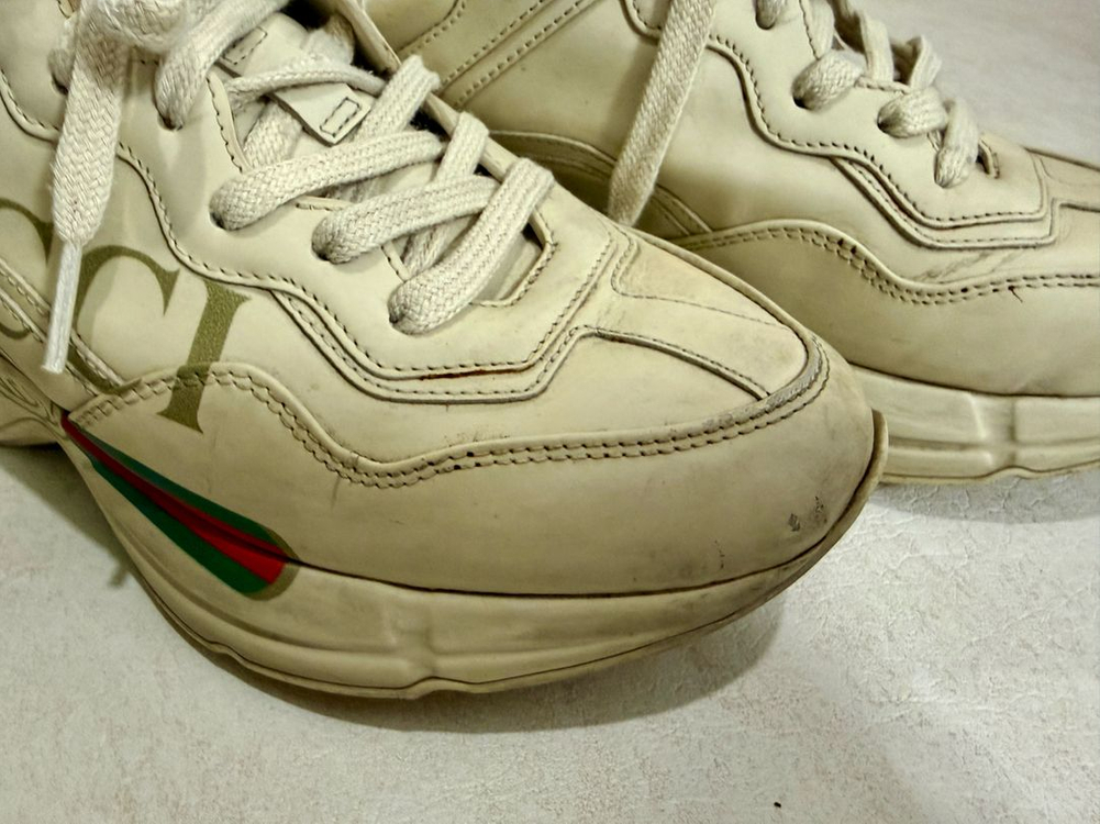 구찌 라이톤 여성 235--8