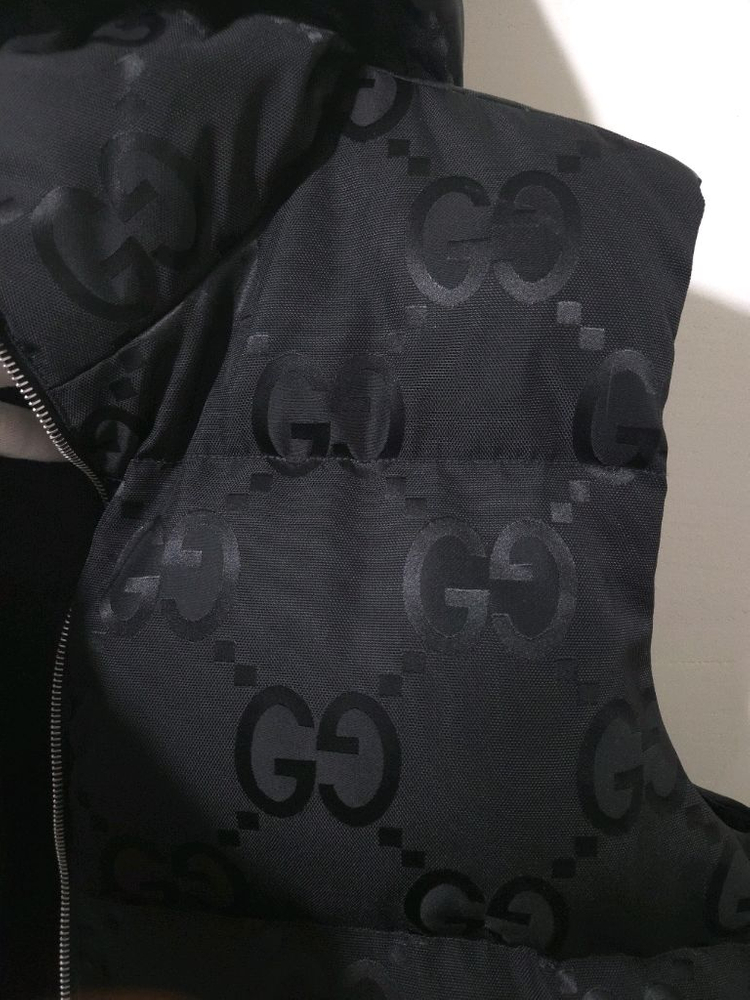 [새상품급] 구찌 풀 모노그램 패딩 조끼 46Size 이미지