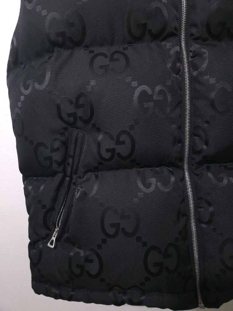 [새상품급] 구찌 풀 모노그램 패딩 조끼 46Size 이미지