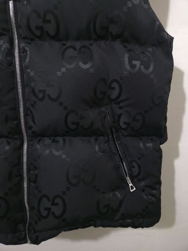 [새상품급] 구찌 풀 모노그램 패딩 조끼 46Size 이미지