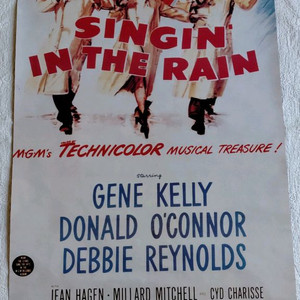 1952년 영화 사랑은 비를타고. 진 켈리 데비 레이놀즈 김혜수