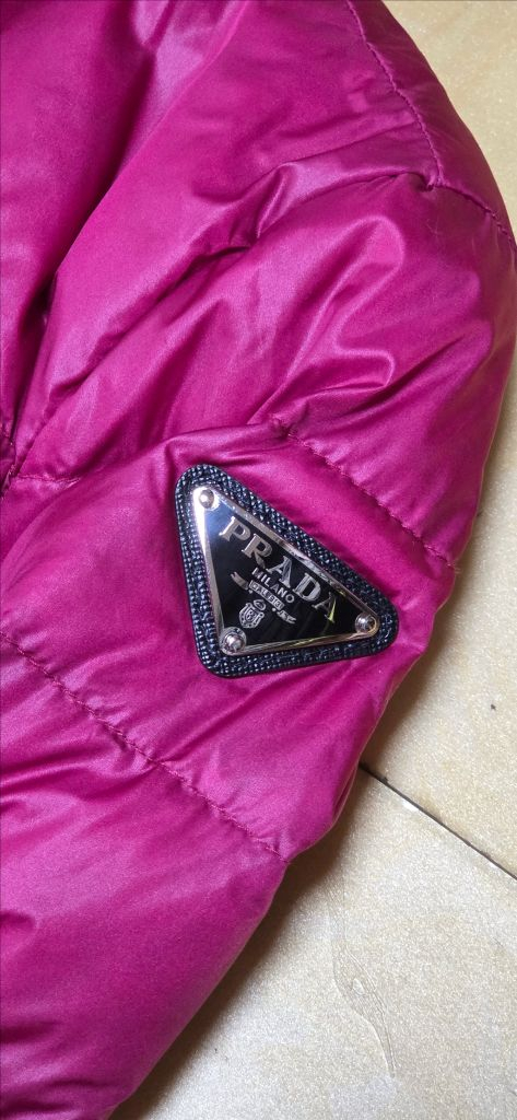 PRADA 프라다 핑크 여성 삼각로고 패딩 44--2