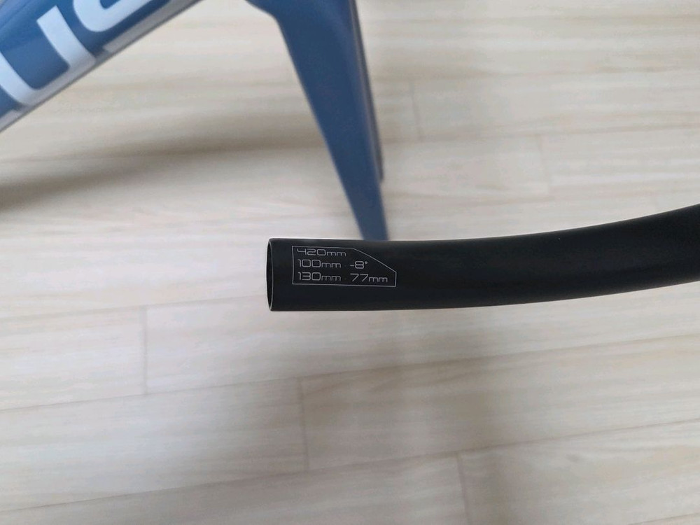 포커스 이자르코맥스 2023년식 프레임 54사이즈 이미지