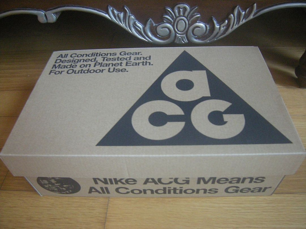 나이키acg에어 데스츄샌들260카키+나이키acg루나패딩 오렌지 구버전레어(사은품 리유저블쇼핑백)/아디다스 러닝캠핑 이미지