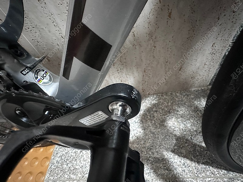 트렉 에몬다 sl5 + 엘리트 드라이브 65d 휠셋 이미지