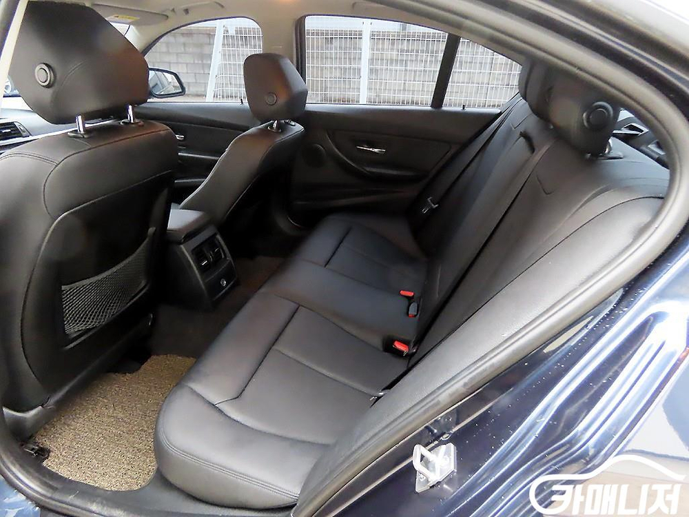[BMW]3시리즈 (F30) 320d xDrive #2026년특가--5