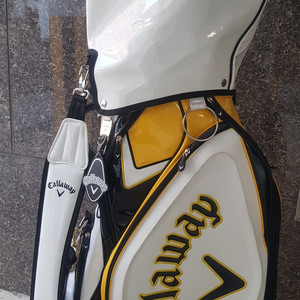 캘러웨이 callaway 에나멜 골프백 캐디백 저렴히 팝니다