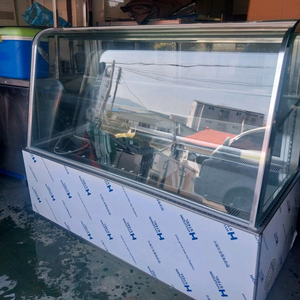 쇼케이스 1560 새거수준 청소완료