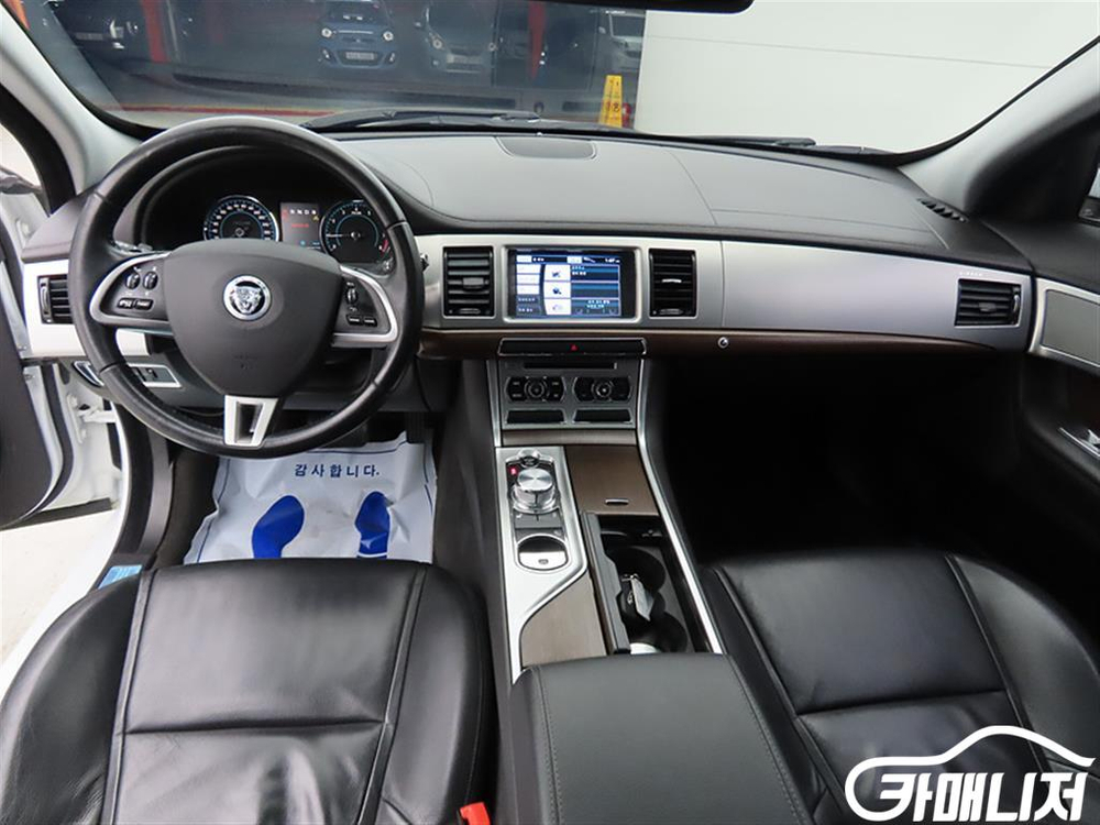 [재규어]뉴XF 2.0 럭셔리 #2026년특가--6
