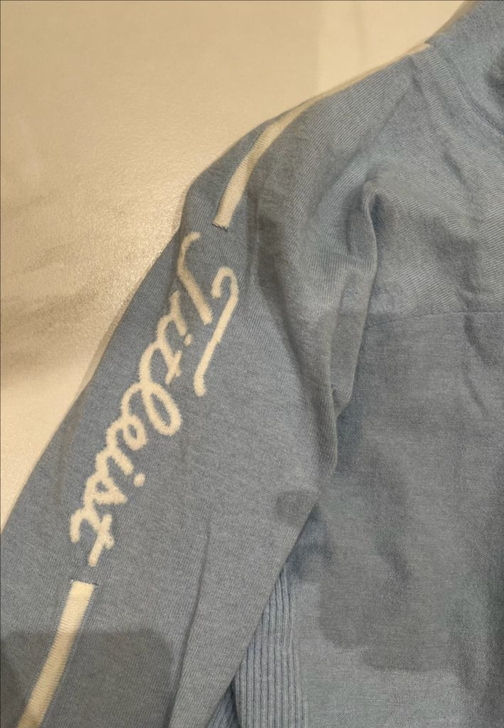 타이틀리스트 방풍니트 여성 파리게이츠 제이린드버그--2