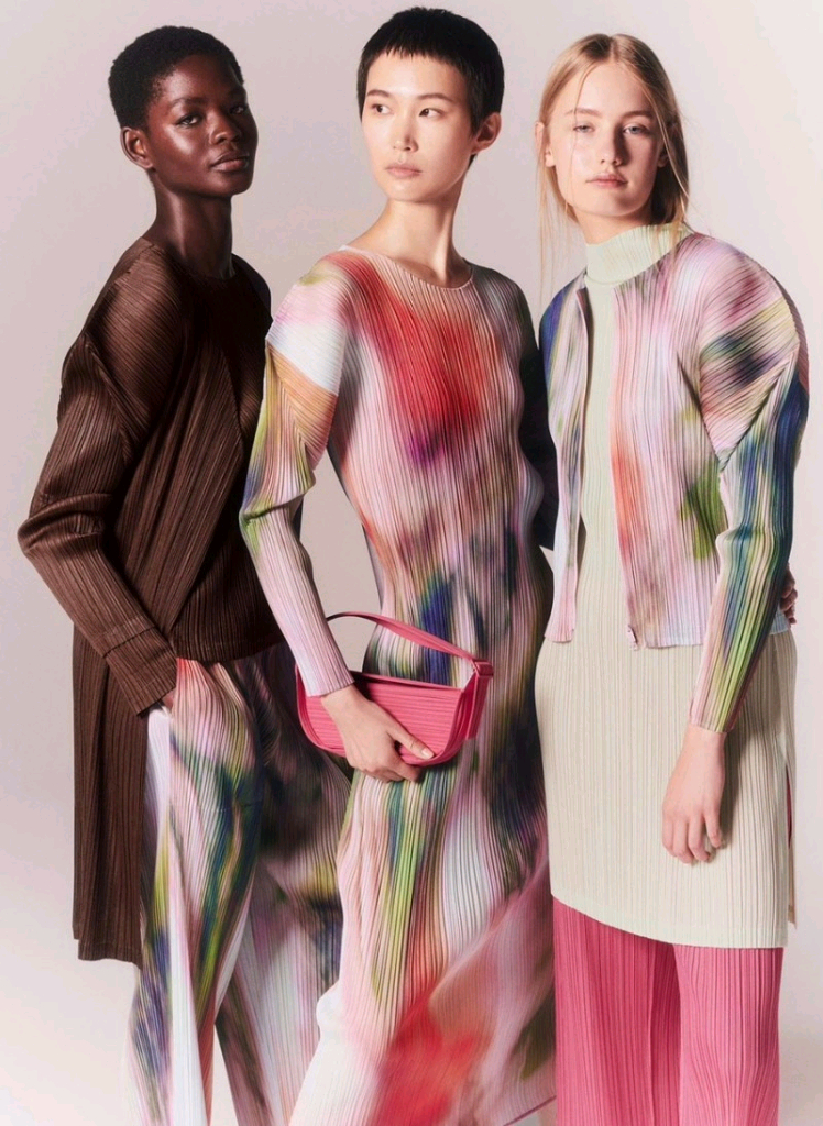 플리츠플리즈 하프문백--3