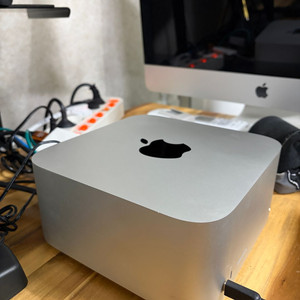 맥 스튜디오 M2 MAX 이미지