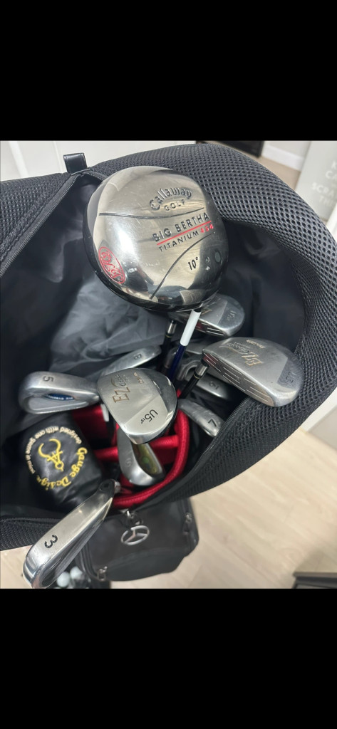 벤츠 테일러메이드 콜라보 골프백+연습용 골프채+골프공 이미지