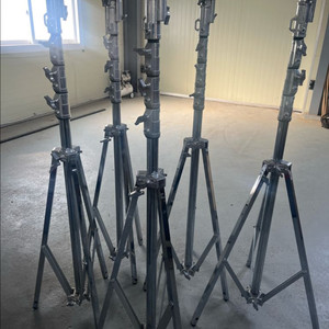 어벤저 콤보스탠드 팝니다.