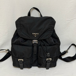 정품 프라다 포코노 나일론 투포켓 백팩 블랙 미디움
