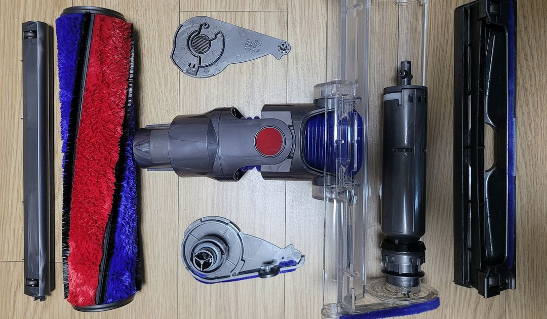 깨끗하게 세척한 다이슨 무선 청소기 V8(33분 연속동작)--6