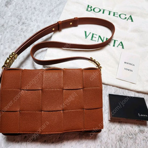 정품/보테가베네타 카세트백