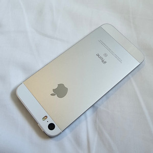 [짜깁기X정품] 아이폰 SE1 128GB 배터리신품 무음카메라 실버