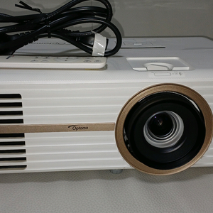 옵토마 4k 빔프로젝터