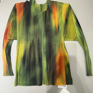 (새상품) 플리츠플리즈 24년 2월 TURNIP & SPINACH 집업