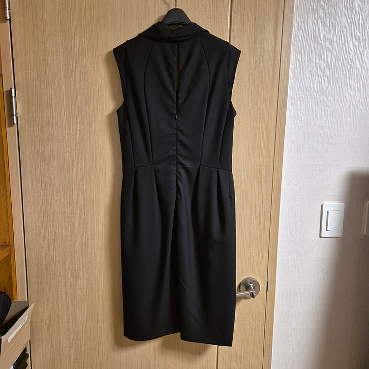 TIME 블랙 원피스--2
