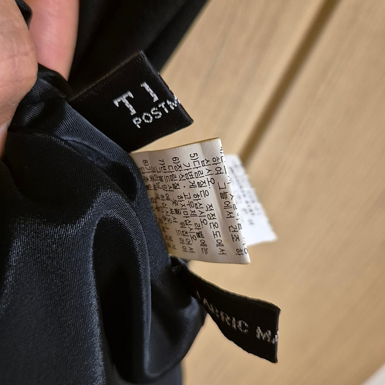 TIME 블랙 원피스--6