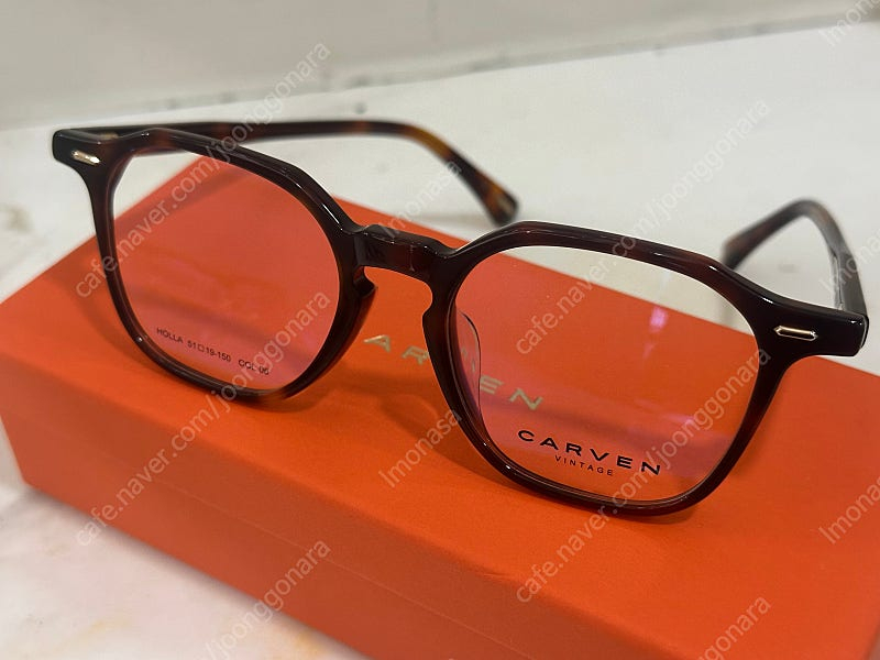 까르뱅 훌라 HOLLA/C6 딥레오파드 뿔테 현빈 안경 판매합니다.(새상품 / 케이스O) 이미지