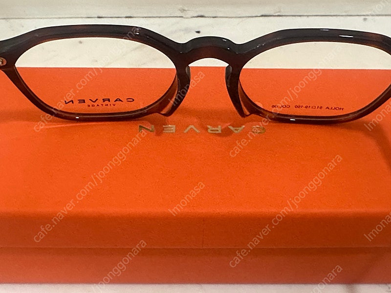 까르뱅 훌라 HOLLA/C6 딥레오파드 뿔테 현빈 안경 판매합니다.(새상품 / 케이스O) 이미지