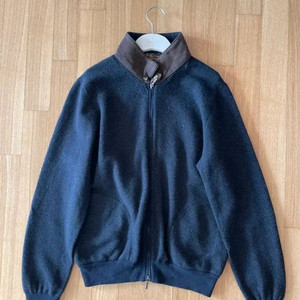 [800만원]로로피아나 로드스터 캐시미어 가디건집업 자켓 팝니다 이미지