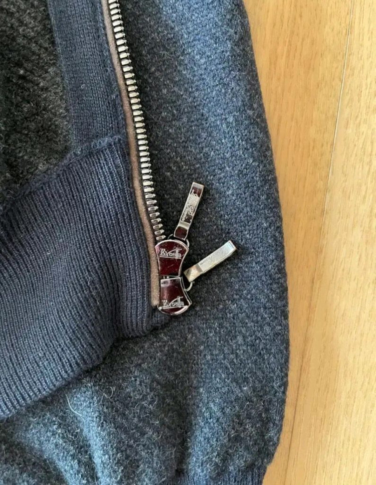 [800만원]로로피아나 로드스터 캐시미어 가디건집업 자켓 팝니다 이미지