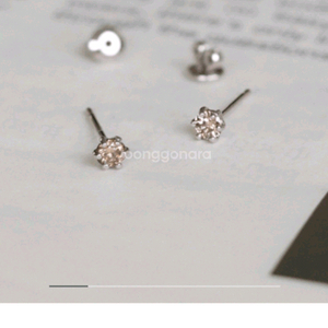 헤리안스 14k 베이직 꼬냑 다이아몬드 피어싱 귀걸이