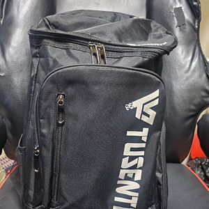 투센티 라켓 백팩