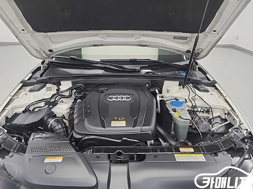 [아우디]뉴 A4 2.0 TDI 콰트로 다이나믹 (5인승) #2026년특가--4