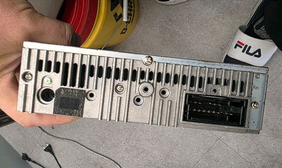 현대 24V 1단 오디오 판매합니다.--2