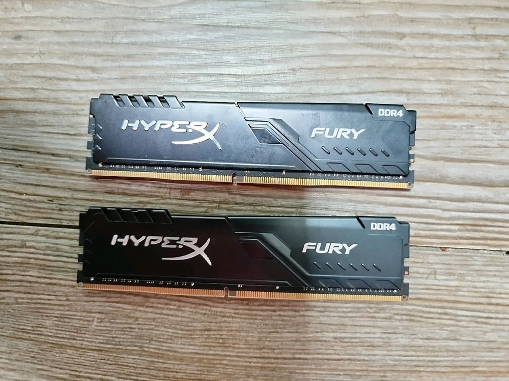 킹스톤 HyperX FURY DDR4 16GB 3200MHz 램 2개 전주시--1